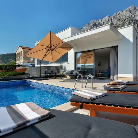 Villa Mendula Makarska Exterior photo